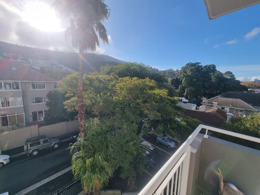 To Let 2 Bedroom Property for Rent in Tamboerskloof Western Cape